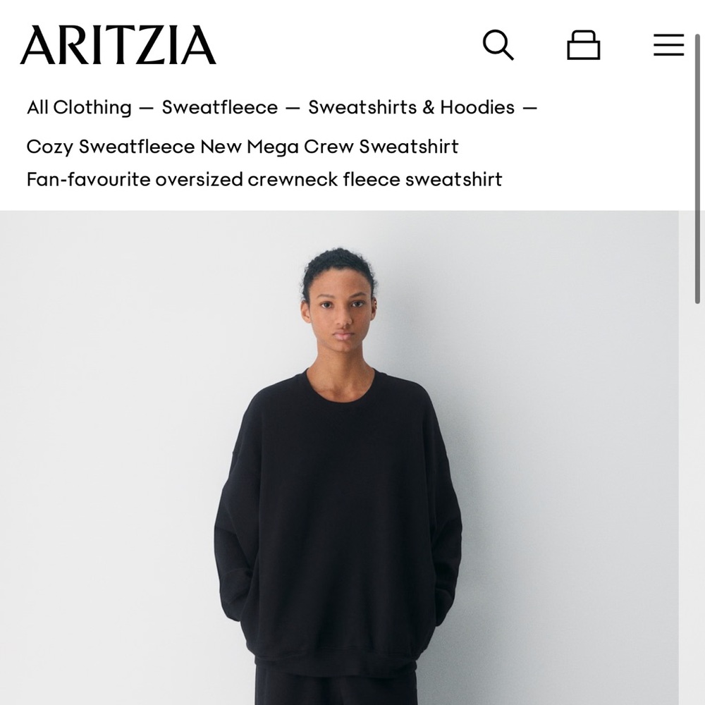 Aritzia Black Crewneck Fleece Sweatshirt
